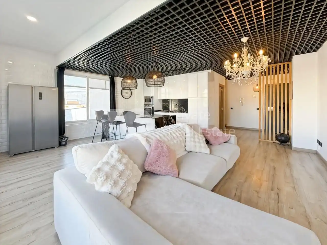 Sala d'estar de Dúplex en venda en Zona Industrial