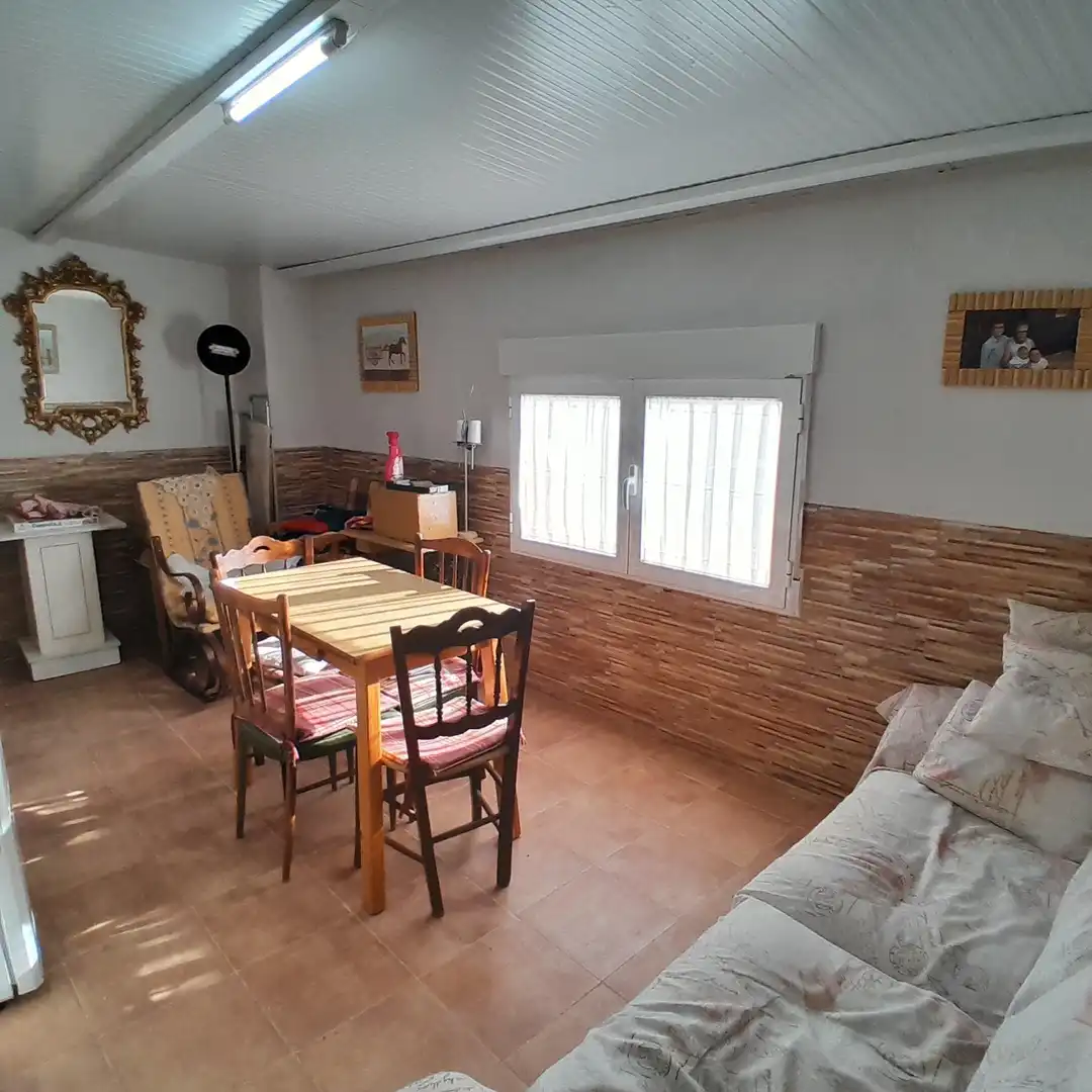 Menjador de Casa o xalet en venda en Yecla amb Jardí privat, Traster i Moblat