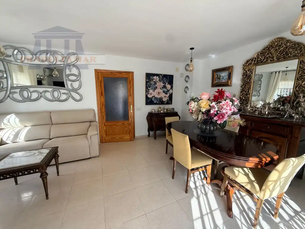 Casa aparellada en venda a Avenida Paris De, imagen 25