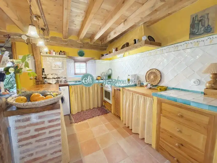 Cocina de Casa o chalet en venta en Escobar de Polendos con Calefacción y Trastero