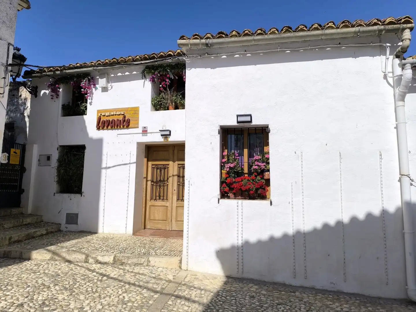 Local en venda en El Castell de Guadalest amb Aire condicionat i Moblat