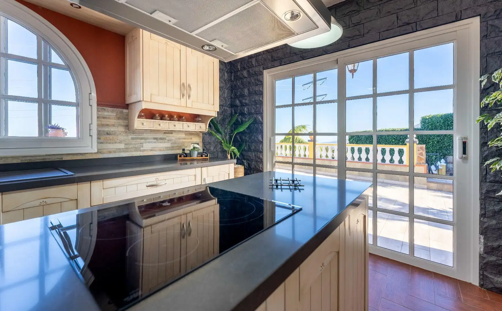 Kitchen of Houses for sale in La Orotava  with Heating, Private garden and Storage room