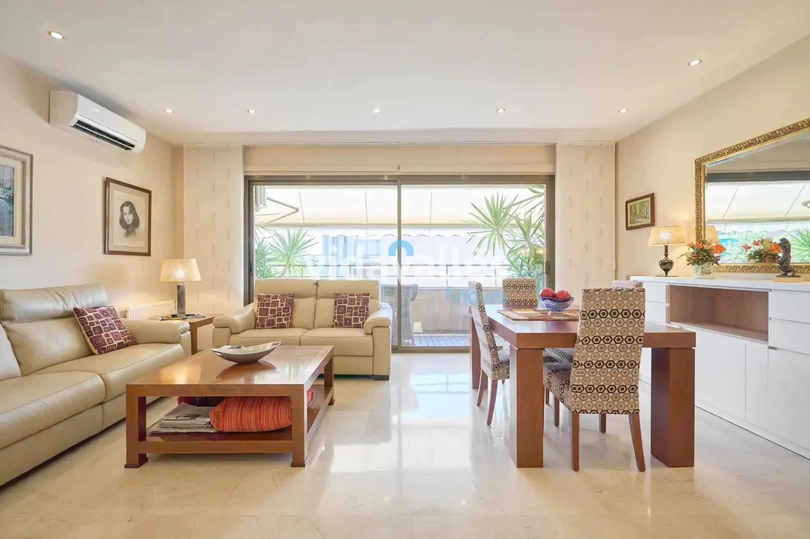 Esszimmer von Wohnung zum Verkauf in Barcelona mit Klimaanlage, Heizung und Terrasse