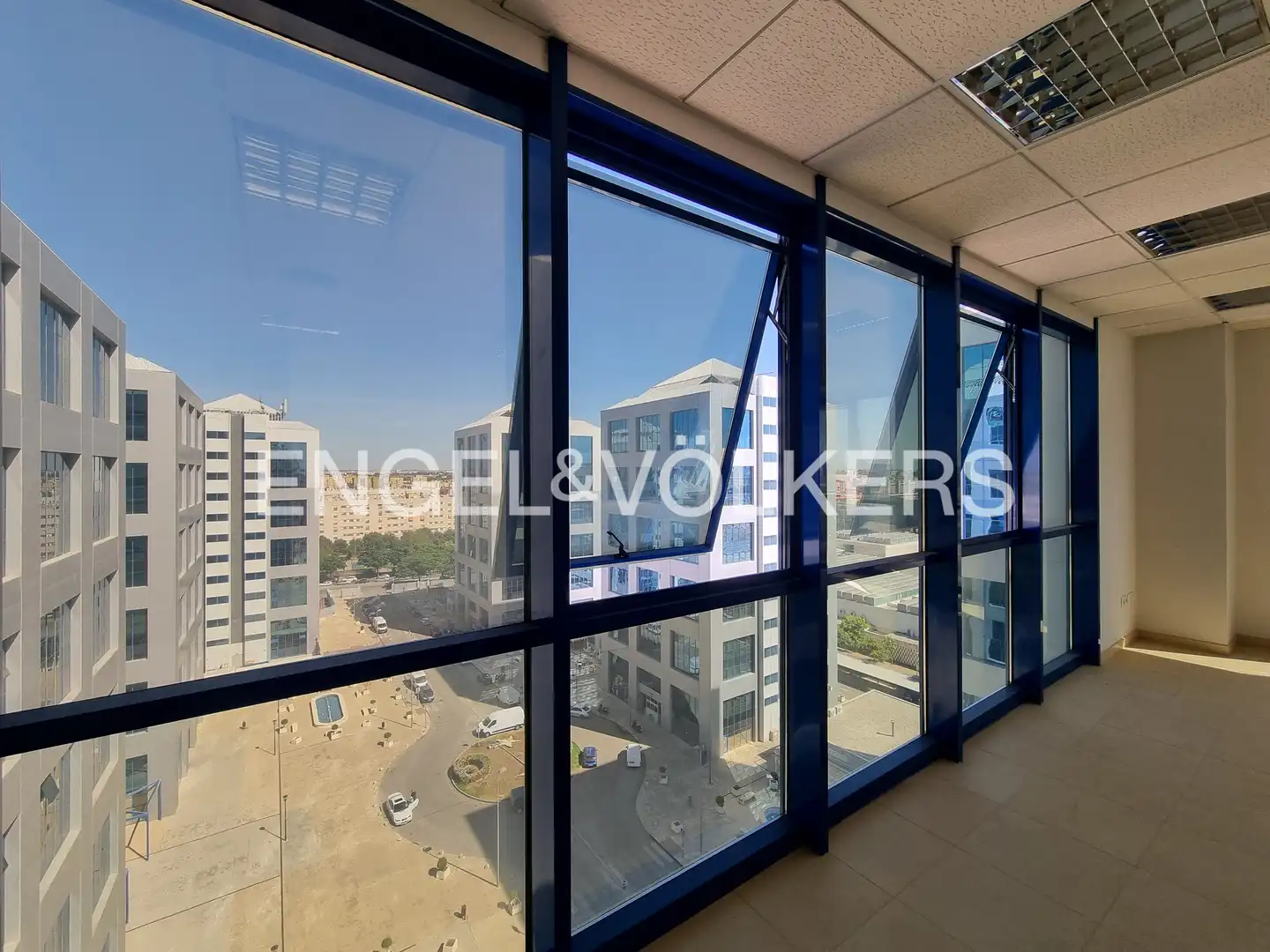 Flat for sale in Sevilla  with Heating