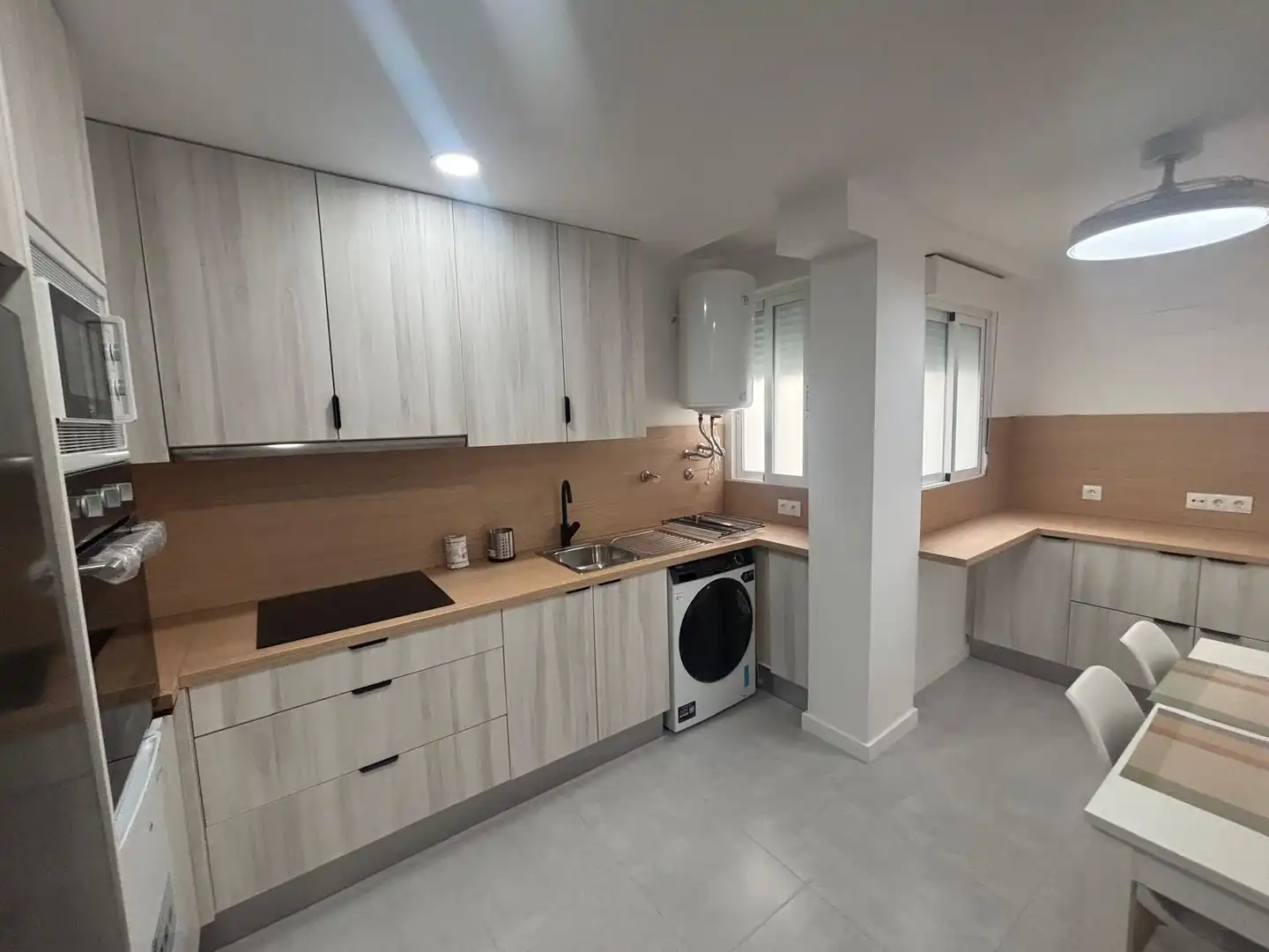 Habitació a Calle Maestro Priego López, 17, Ciudad Jardín - Zoco