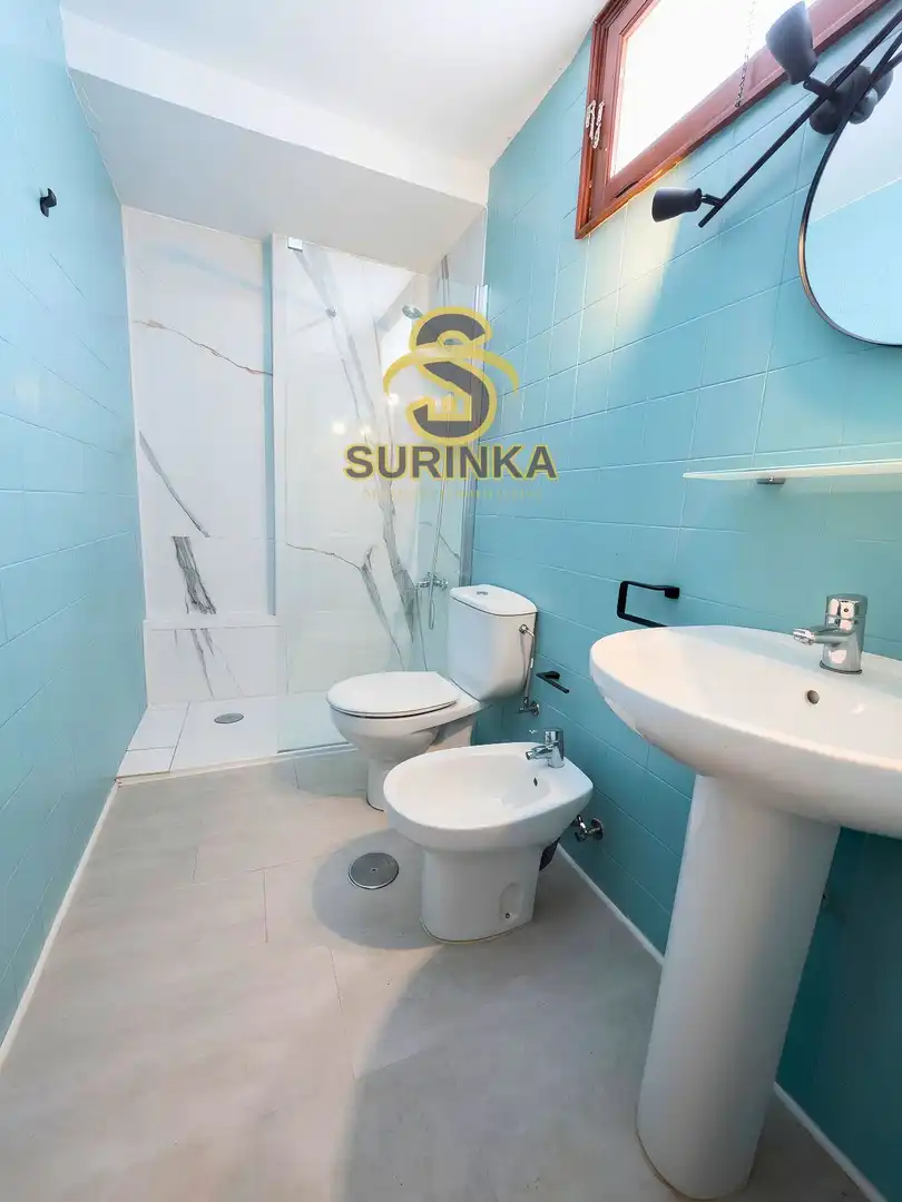 Baño de Apartamento en venta en San Bartolomé de Tirajana con Terraza, Piscina y Amueblado