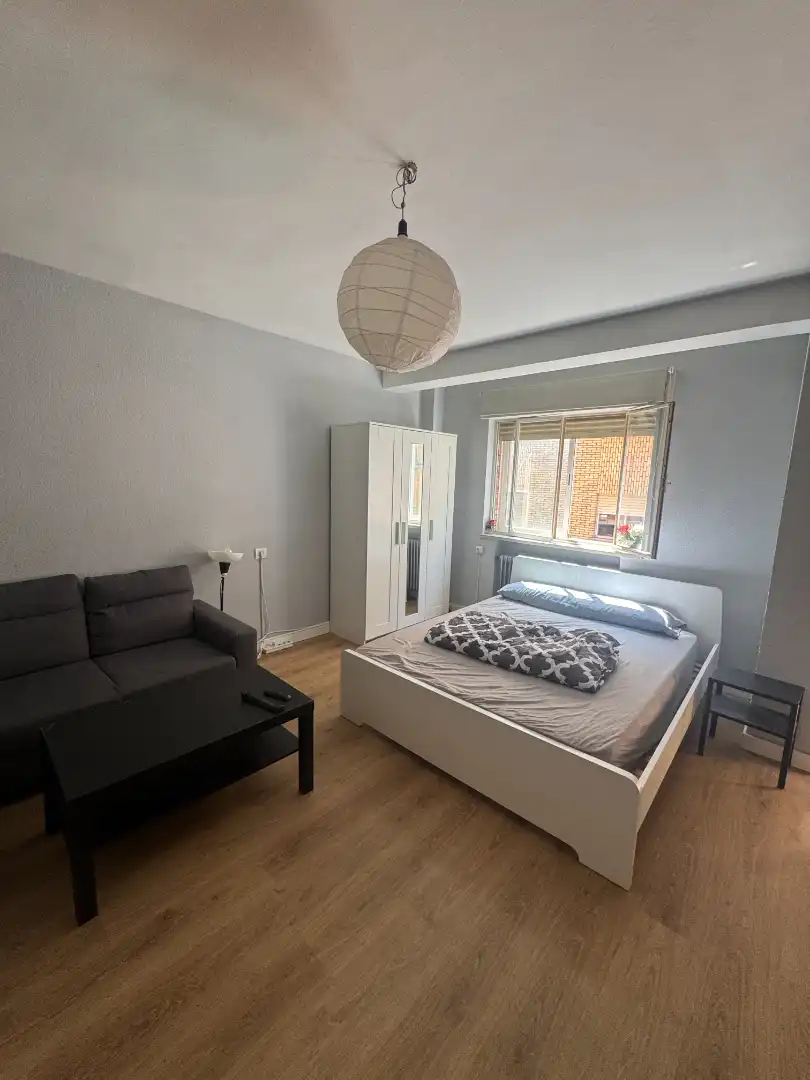 Habitación de Piso de alquiler en Salamanca con Calefacción, Amueblado y Horno