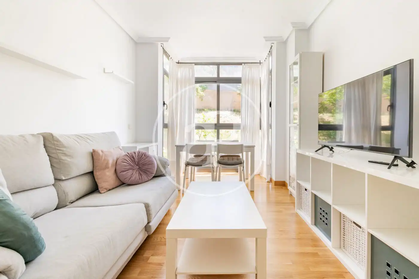 Außenansicht von Wohnung zum Verkauf in Madrid mit Klimaanlage, Heizung und Privatgarten