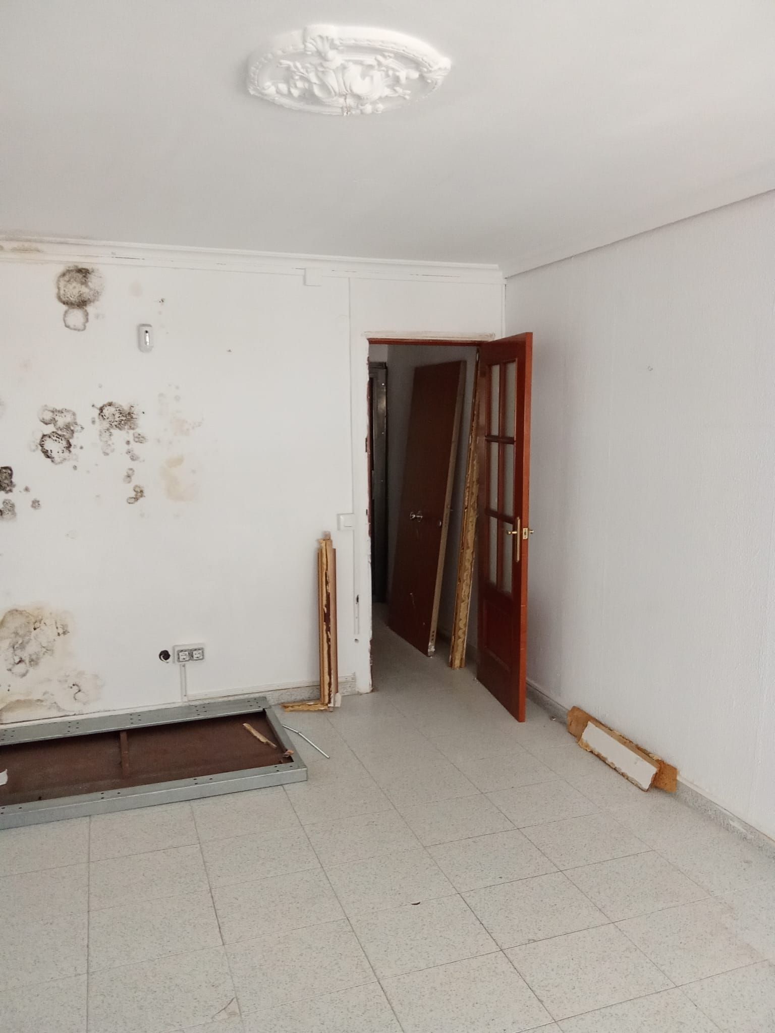 Flat for sale in  Sevilla Capital