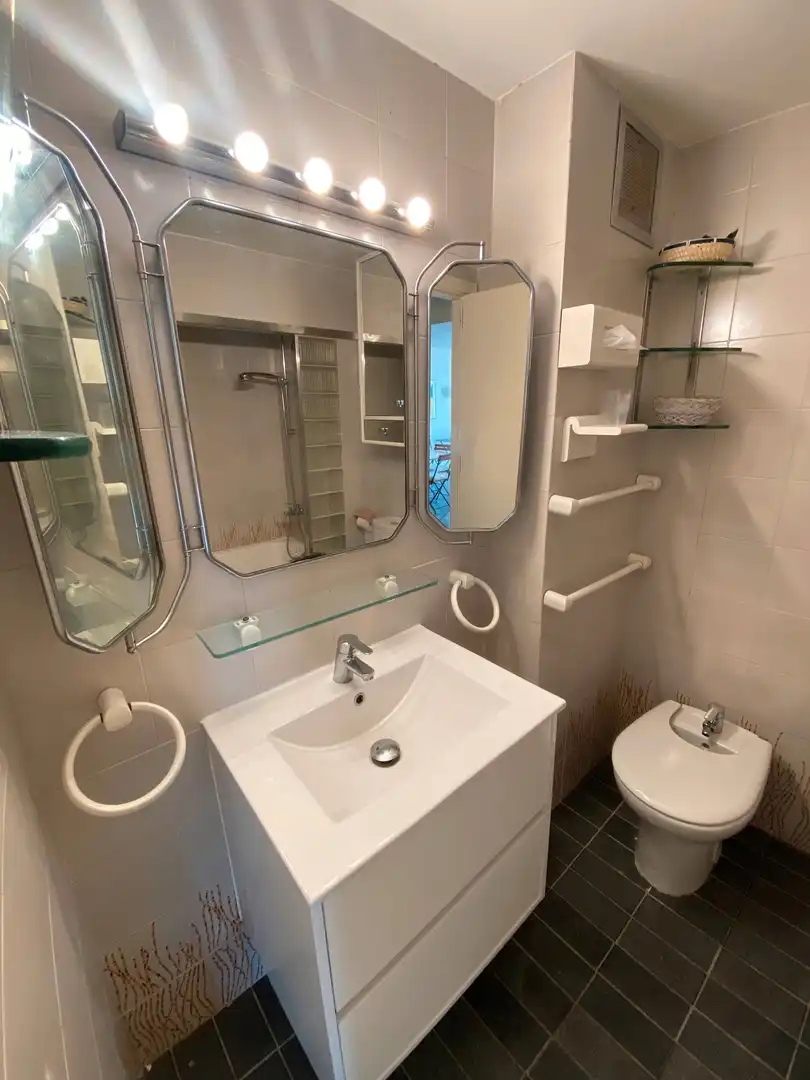 Baño de Piso en venta en Calonge i Sant Antoni con Terraza, Amueblado y Horno