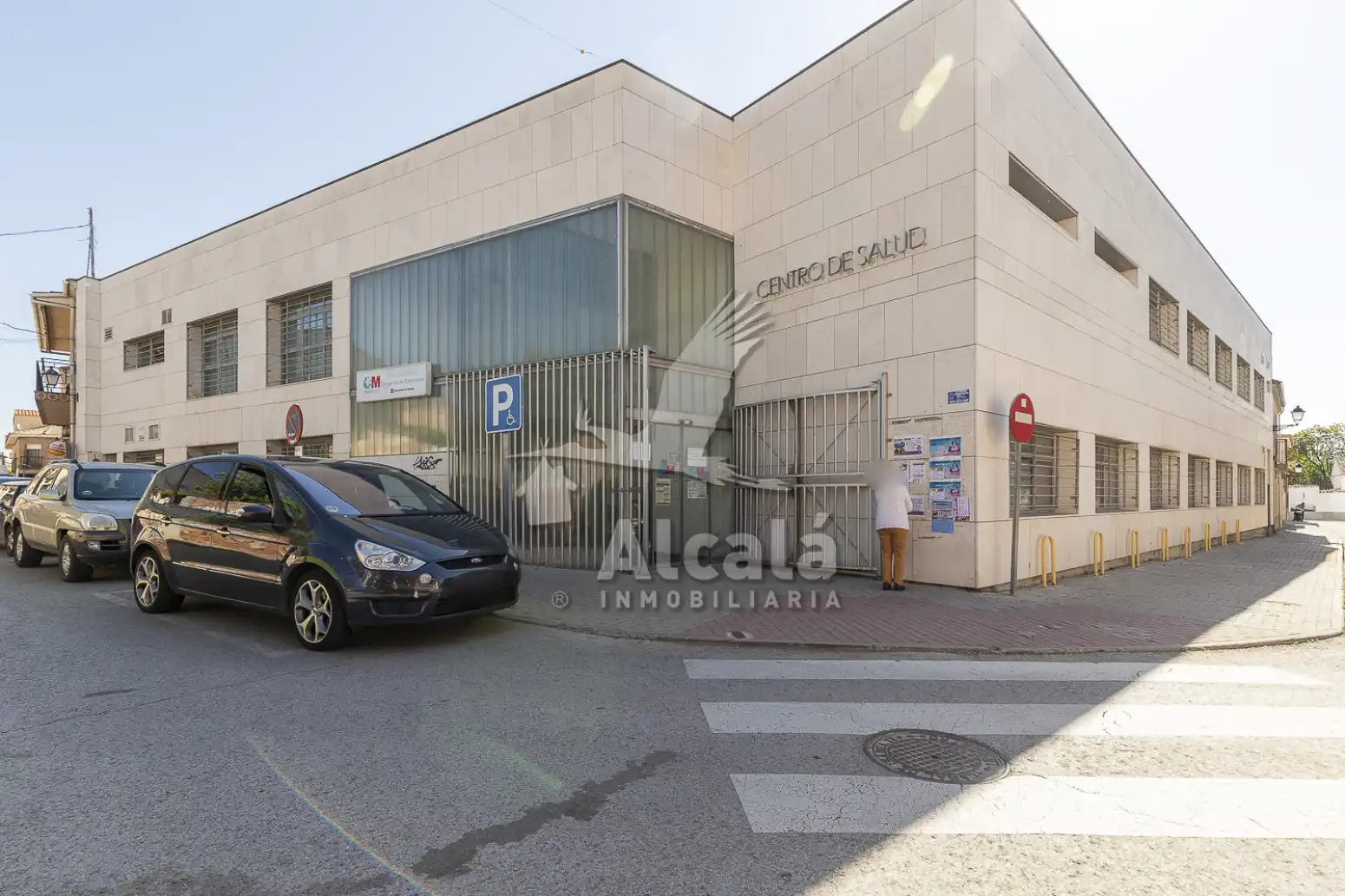 Außenansicht von Wohnung zum Verkauf in Camarma de Esteruelas mit Heizung, Balkon und Gemeinschaftspool