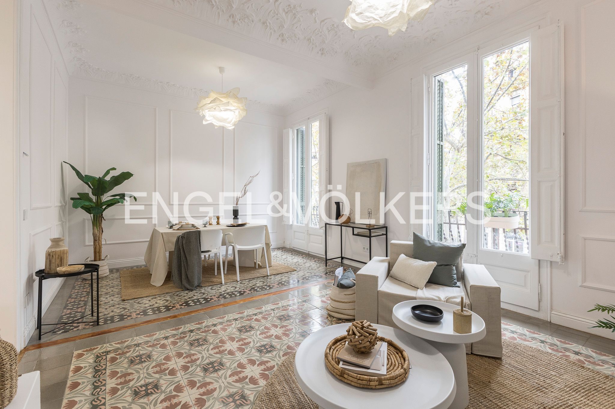 Living room of Apartment for sale in  Barcelona Capital  with Air Conditioner, Heating and Balcony