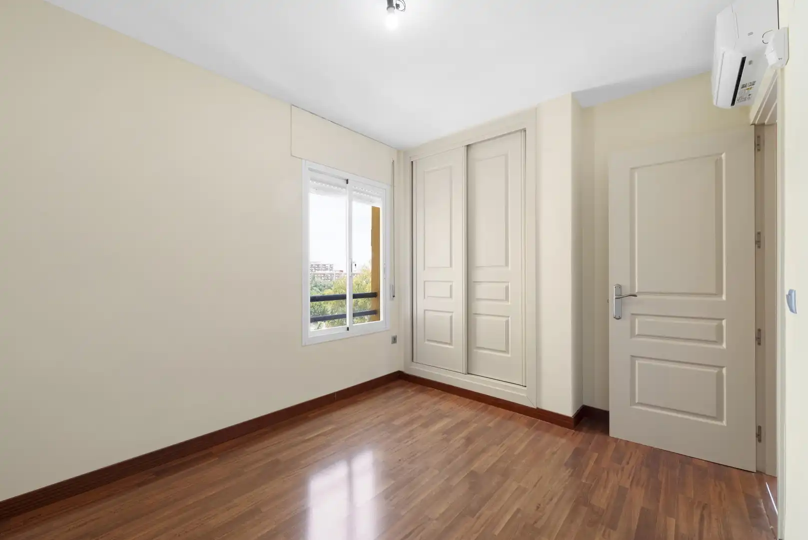 Bedroom of Apartments for sale in Benalmádena  with Air Conditioner, Terrace and Swimming Pool