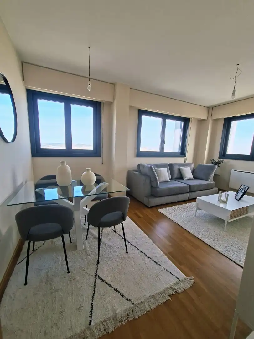 Sala d'estar de Pis en venda en A Coruña Capital  amb Calefacció, Traster i Forn