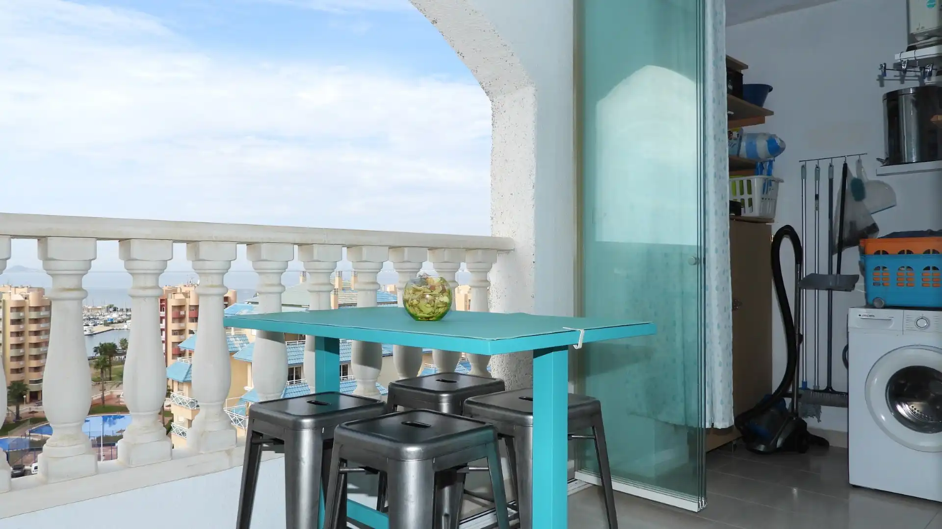 Apartament amb terrassa en venda a Urbanizacion Oasis Pl Q 3, imagen 9