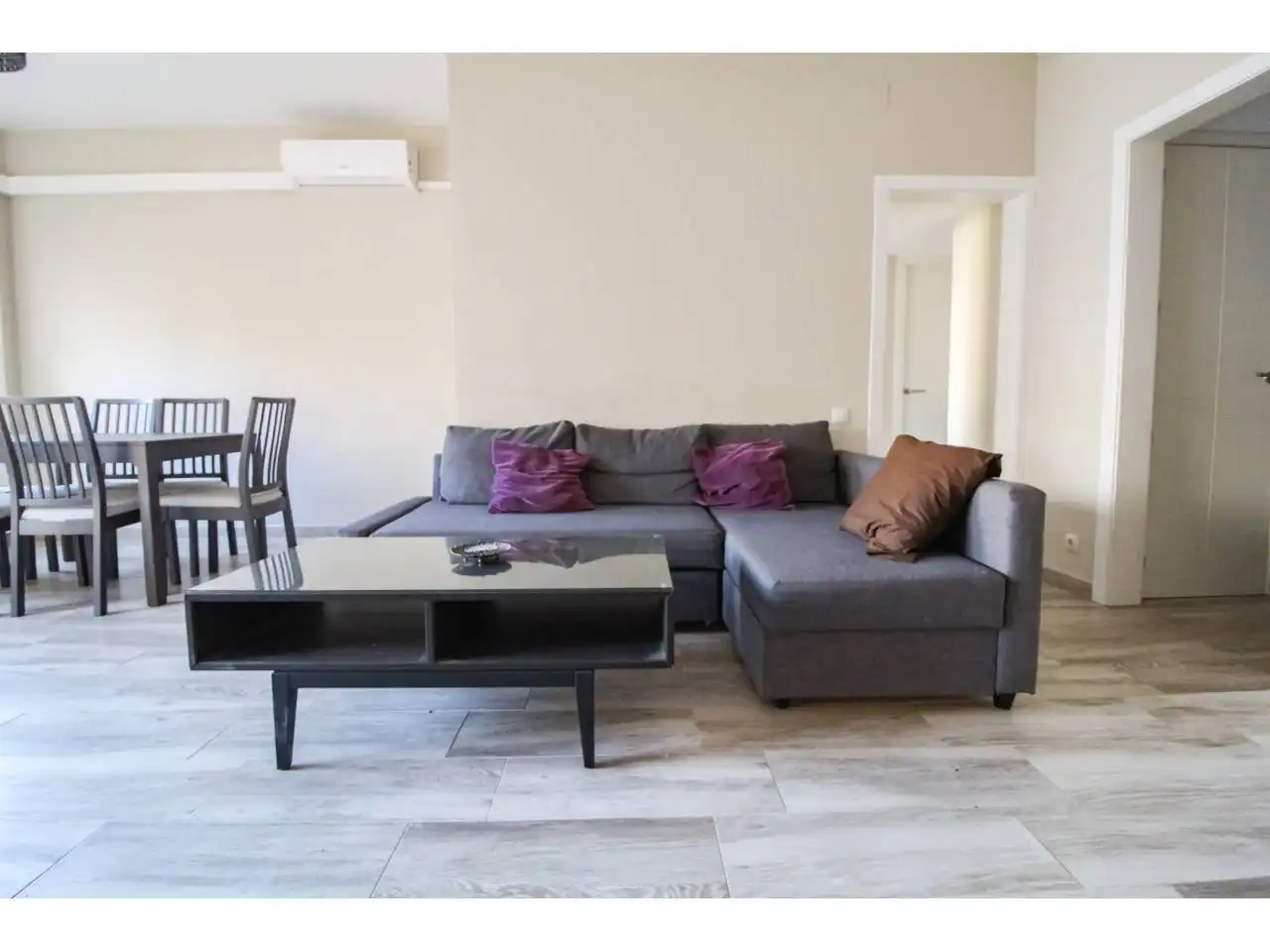 Wohnzimmer von Wohnung zur Miete in Barcelona mit Parkett, Möbliert und Alarm