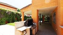 Jardí de Casa o xalet en venda en Paracuellos de Jarama amb Calefacció, Jardí privat i Terrassa