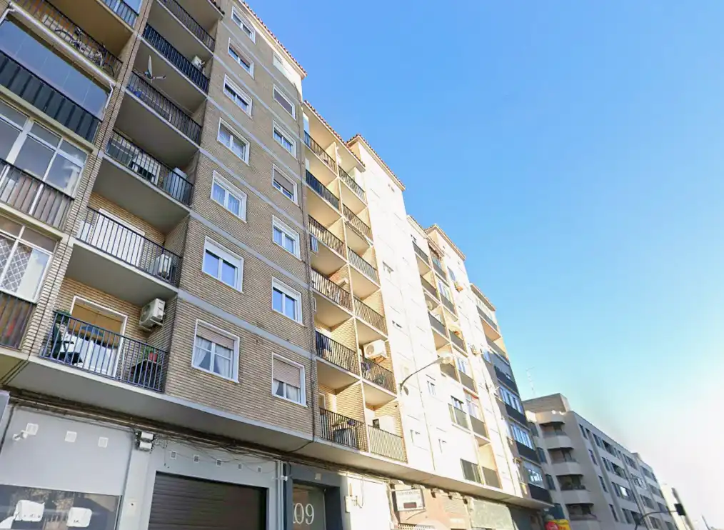 Vista exterior de Casa o xalet en venda en Zaragoza