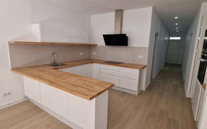 Kitchen of Planta baja for sale in Mollet del Vallès  with Air Conditioner