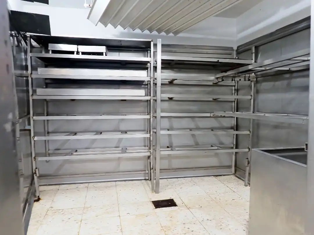 Commercial properties for sale in Cebreros  with Air Conditioner and Furnished