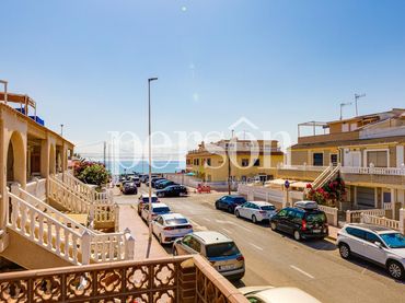 Villa mit Garten zum Verkauf in La Mata