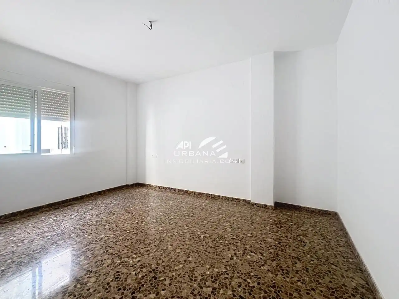 Flat for sale in Lucena  with Air Conditioner and Storage room