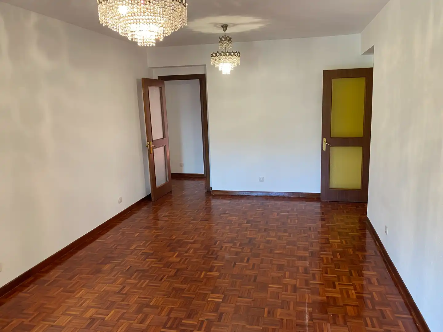 Piso con ascensor en venta en Calle del Monasterio de Urdax, imagen 5