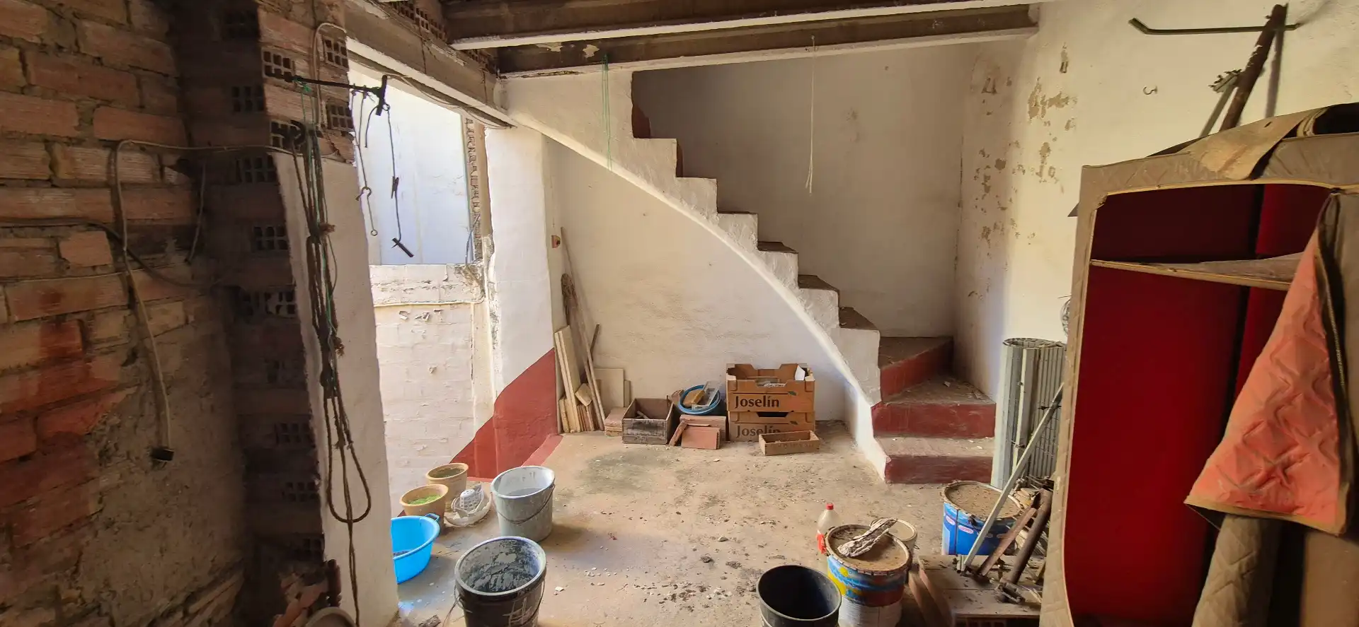 Casa o xalet en venda en Miramar amb Terrassa i Balcó