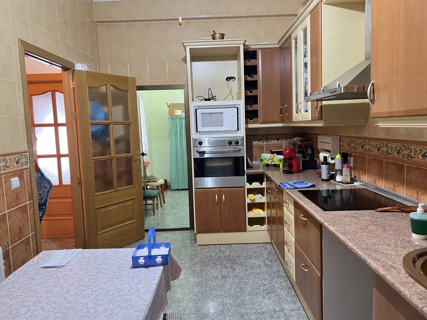 Cuina de Casa o xalet en venda en Herencia amb Aire condicionat, Calefacció i Moblat