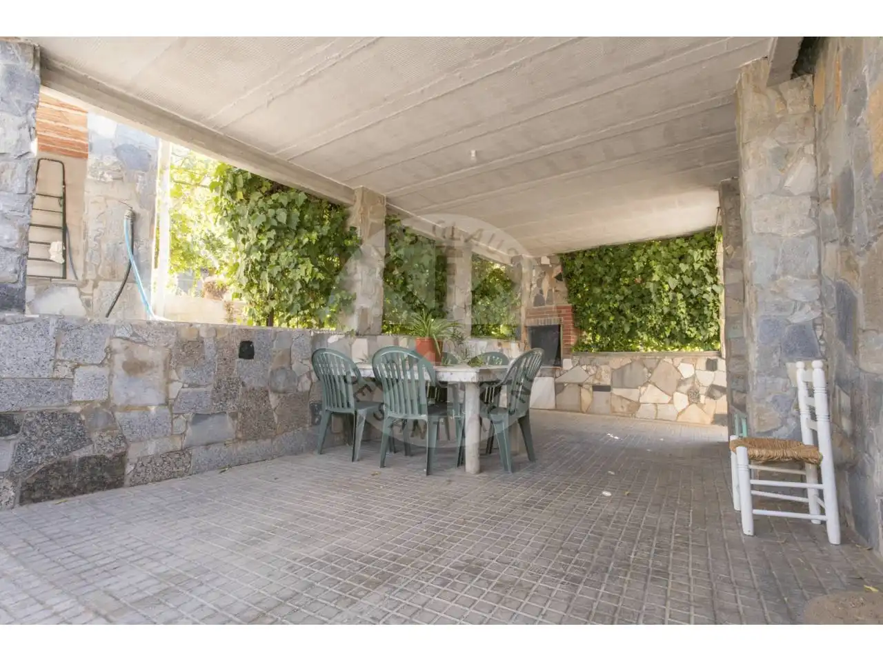 Casa amb jardí en venda a Sant Vicenç de Castellet, imagen 4