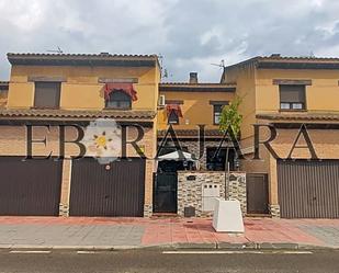 Exterior view of House or chalet for sale in Cazalegas  with Air Conditioner and Terrace