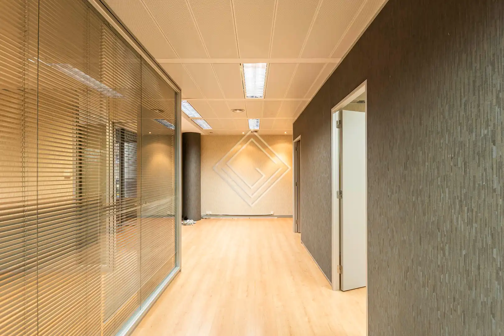 Office space with lift to rent in Avenida de Bruselas, imagen 38