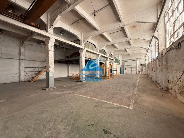 Nave industrial en Alquiler en San Antonio Kalea en Erandio