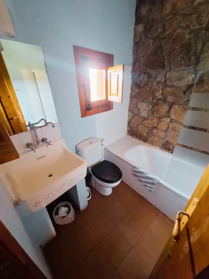 Baño de Casa o chalet en venta en El Hoyo de Pinares  con Calefacción, Jardín privado y Terraza