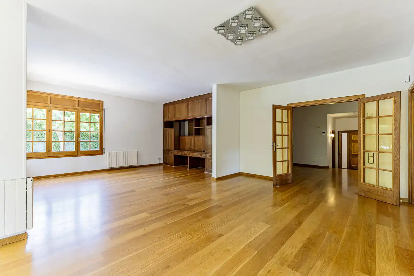 Sala de estar de Casa o chalet de alquiler en Sant Cugat del Vallès con Aire acondicionado, Jardín privado y Parquet