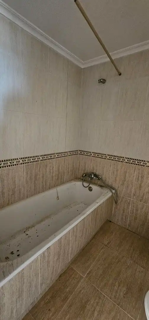 Baño de Apartamento en venta en La Manga del Mar Menor con Calefacción, Jardín privado y Terraza