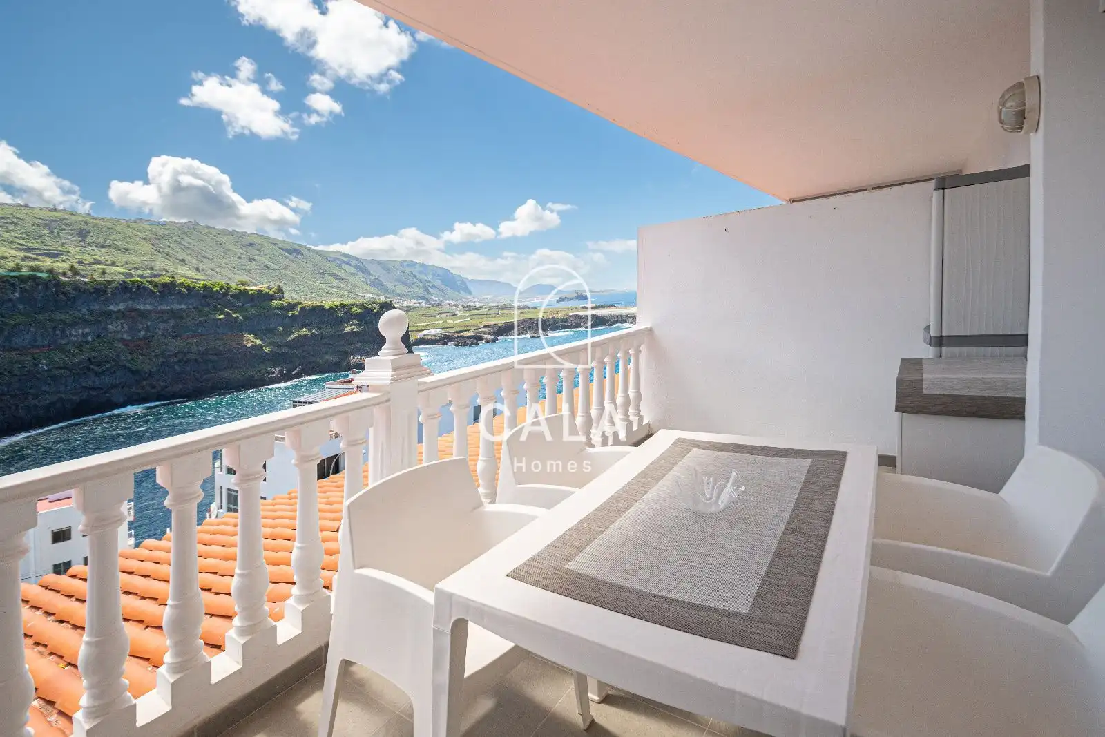 Bedroom of Flat for sale in Icod de los Vinos  with Terrace, Furnished and Balcony