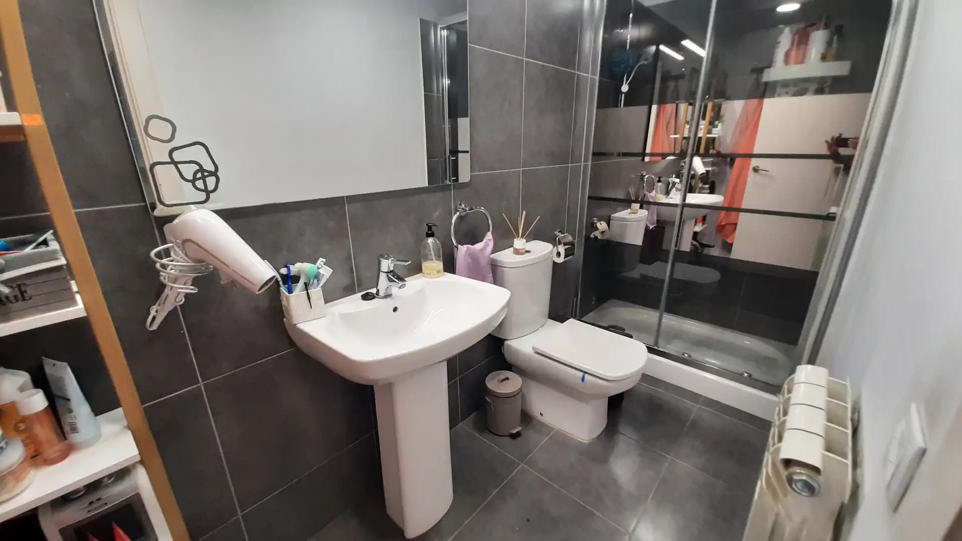 Badezimmer von Wohnung zum Verkauf in Anglesola mit Heizung, Privatgarten und Terrasse
