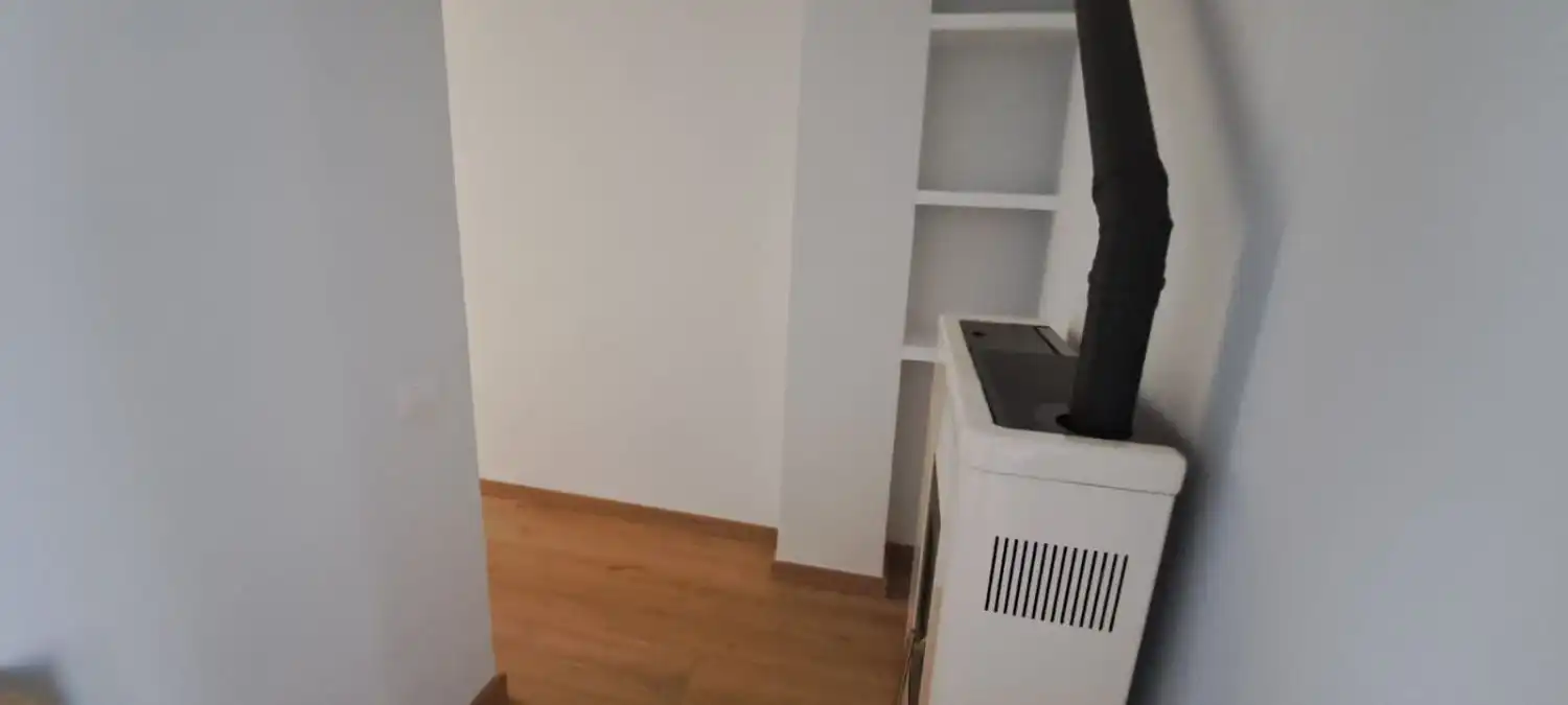 Wohnung zum Verkauf in Sant Joan de Moró mit Klimaanlage, Heizung und Abstellraum