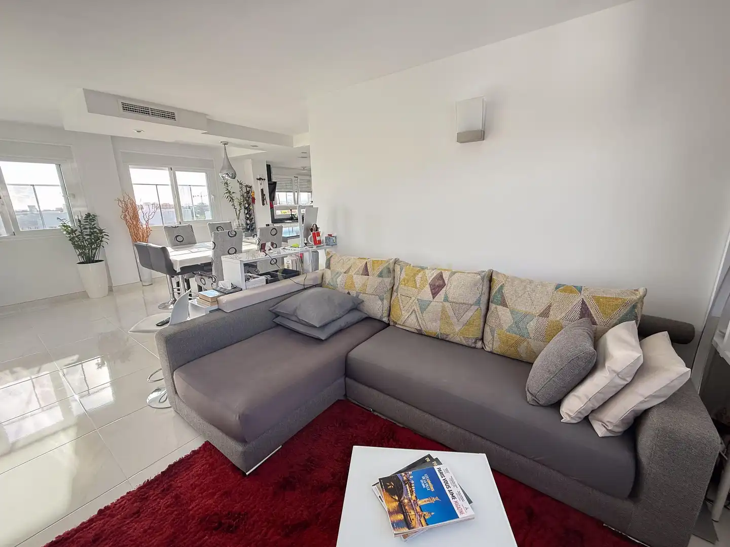 Living room of Houses for sale in Eivissa  with Air Conditioner, Oven and Washing machine