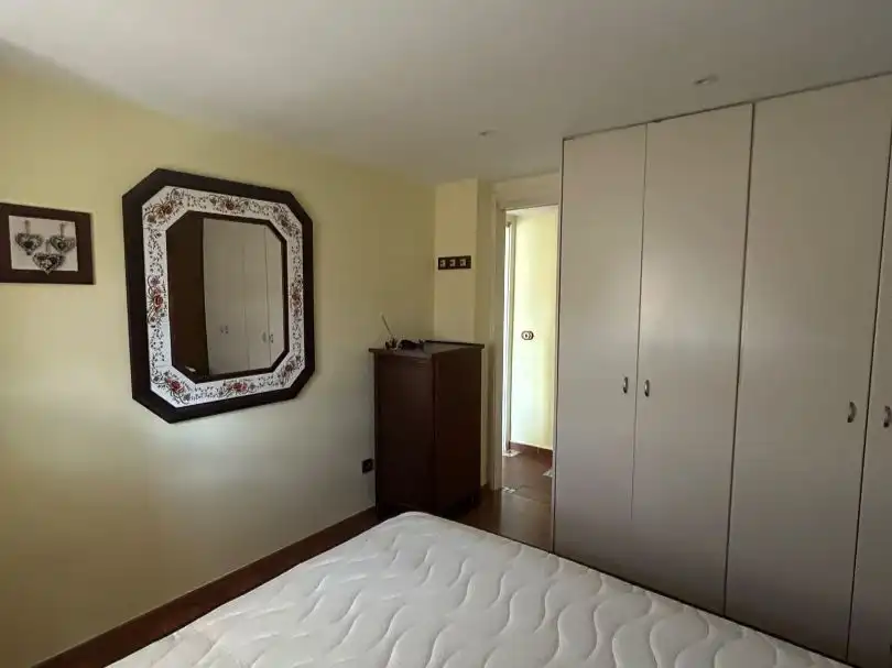 Schlafzimmer von Wohnung zur Miete in Valencia mit Klimaanlage, Heizung und Parkett