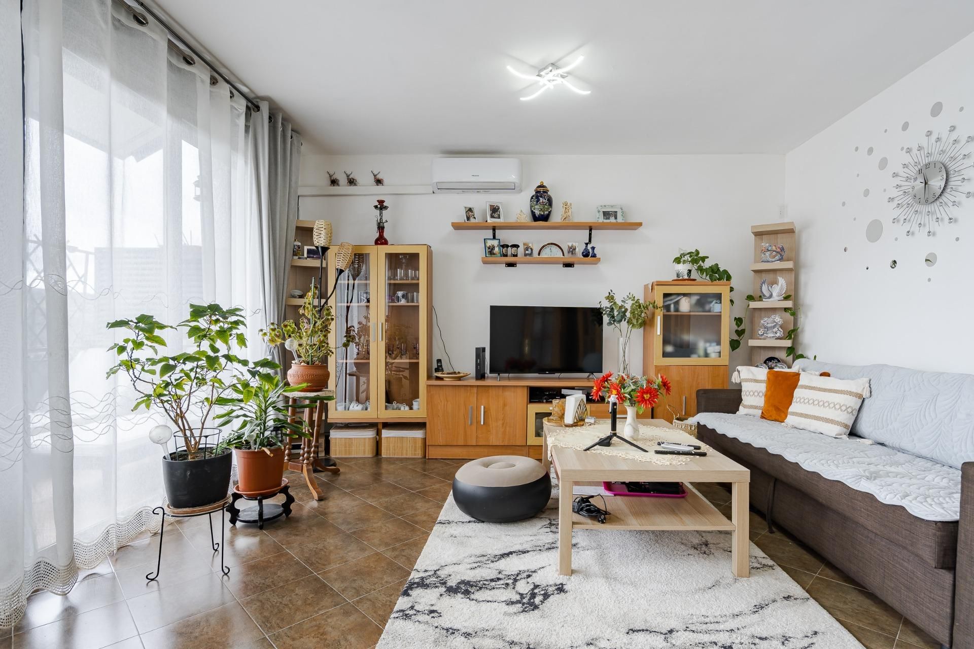 Living room of Duplex for sale in Orusco de Tajuña  with Air Conditioner, Heating and Terrace