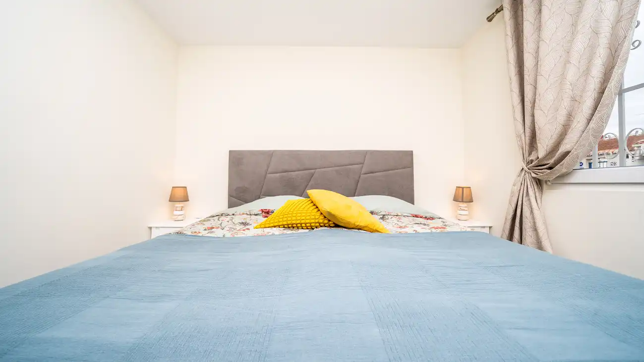 Dormitori de Casa adosada en venda en Torrevieja amb Aire condicionat, Jardí privat i Terrassa