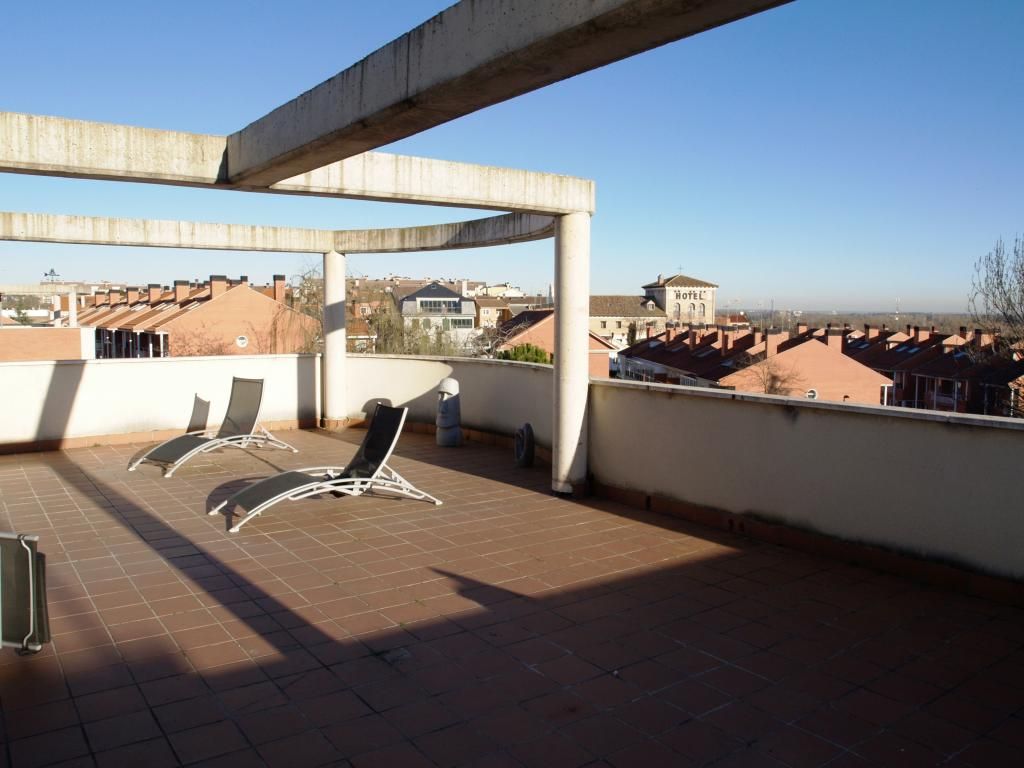Terrassa de Pis en venda en Arroyo de la Encomienda amb Jardí privat, Terrassa i Traster