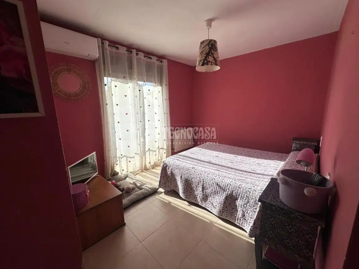 Casa adosada en venta en Villaluenga de la Sagra