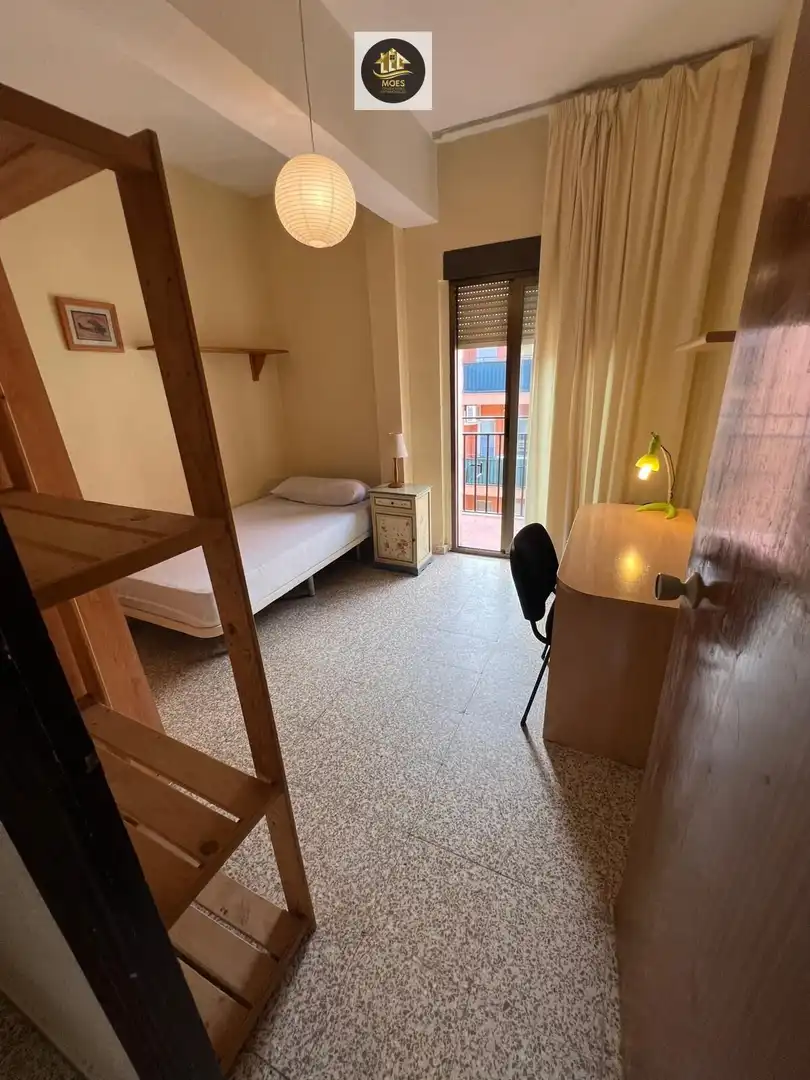 Bedroom of Flat for sale in Linares  with Terrace, Storage room and Balcony