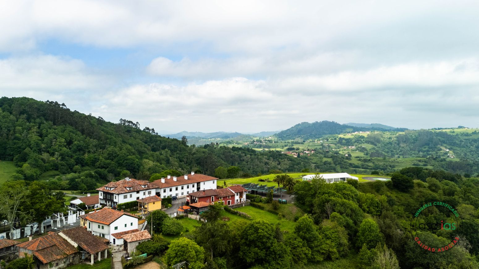 Exterior view of House or chalet for sale in Cabranes  with Heating and Parquet flooring