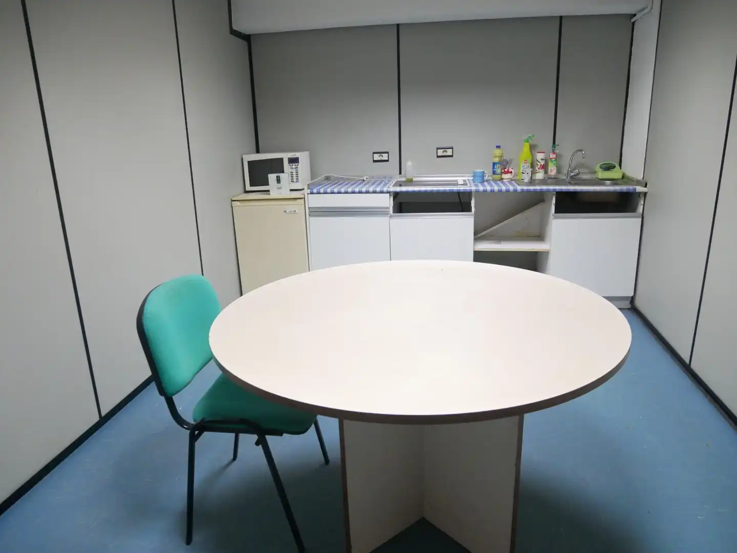 Büro zur Miete in Basauri  mit Klimaanlage und Heizung