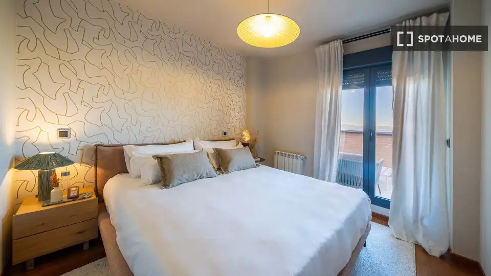 Habitación de Piso de alquiler en Madrid con Aire acondicionado, Calefacción y Amueblado