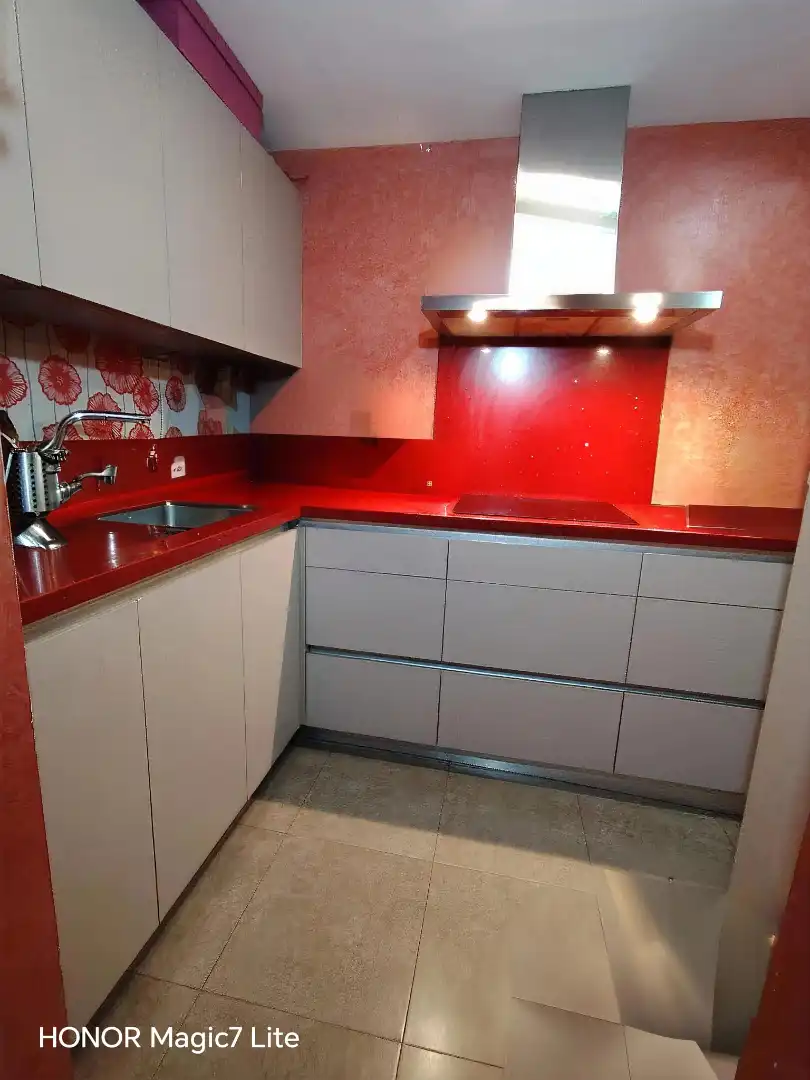Cuina de Pis en venda en Málaga amb Aire condicionat i Moblat